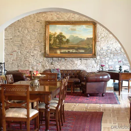 St. George Otel Budapeşte