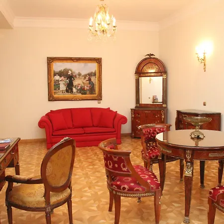 Hotel St. George