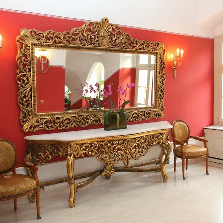 Hotel St. George